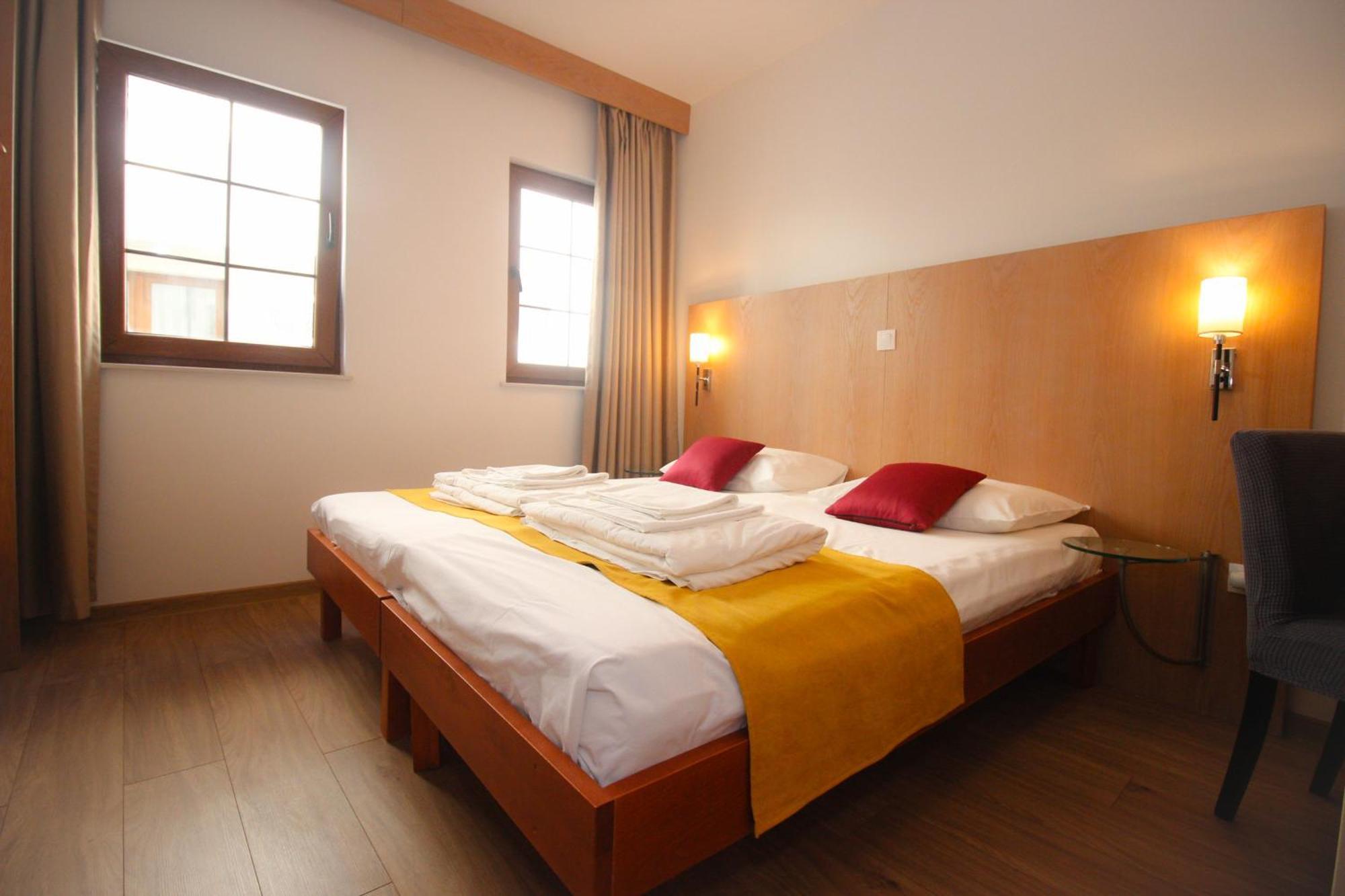 Villa Deny Mostar - With Free Parking Exteriör bild