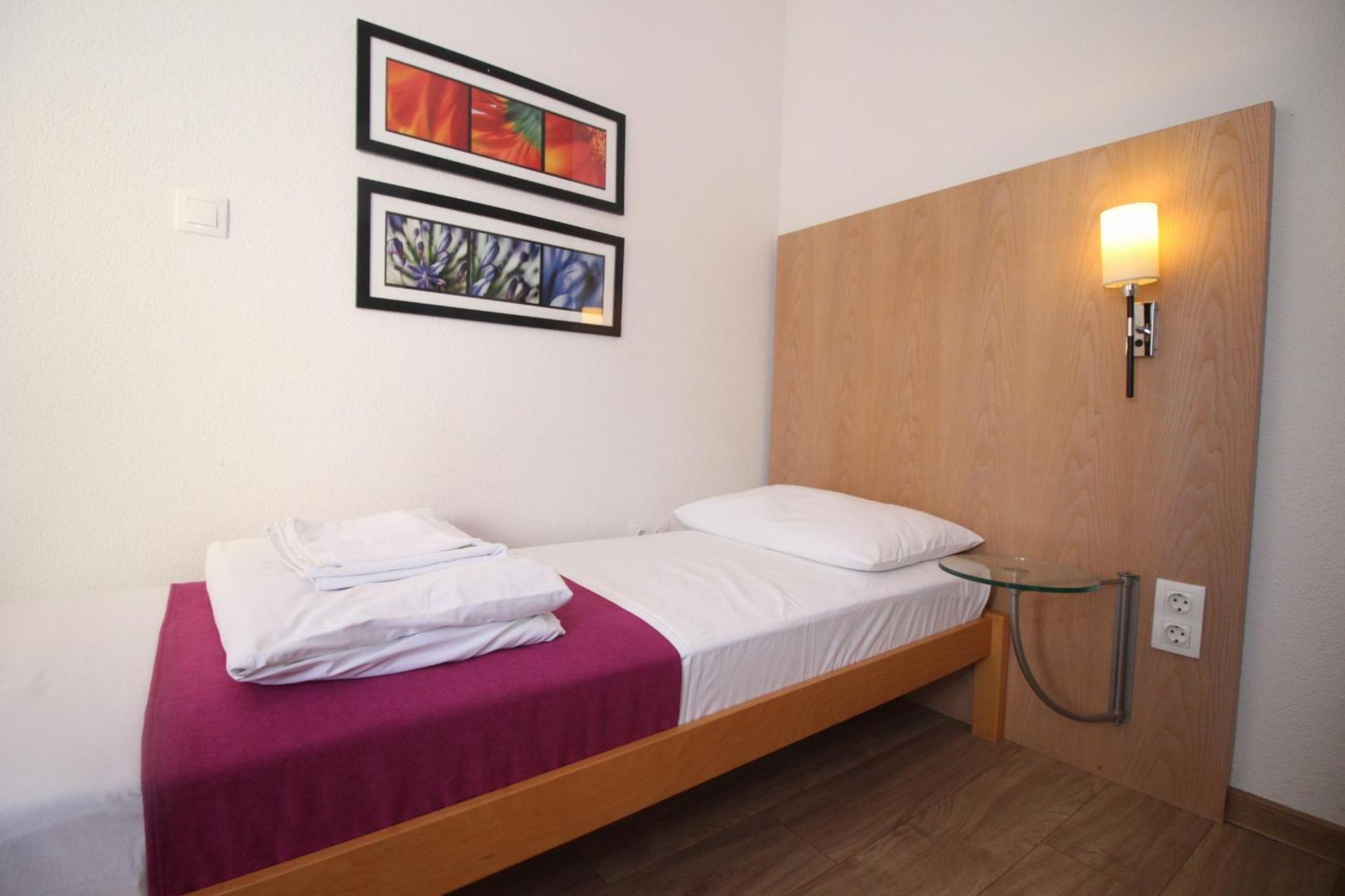 Villa Deny Mostar - With Free Parking Exteriör bild