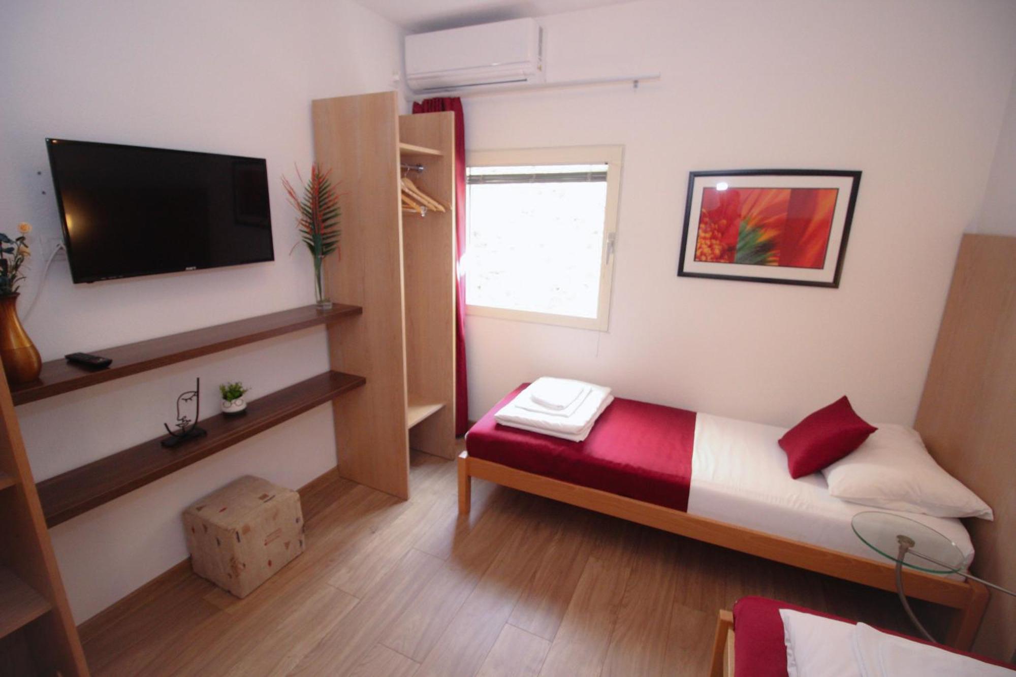 Villa Deny Mostar - With Free Parking Exteriör bild