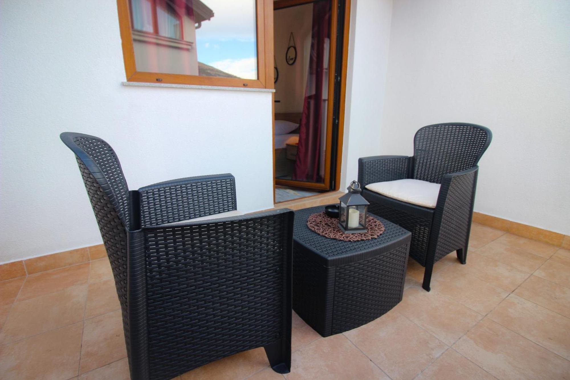 Villa Deny Mostar - With Free Parking Exteriör bild